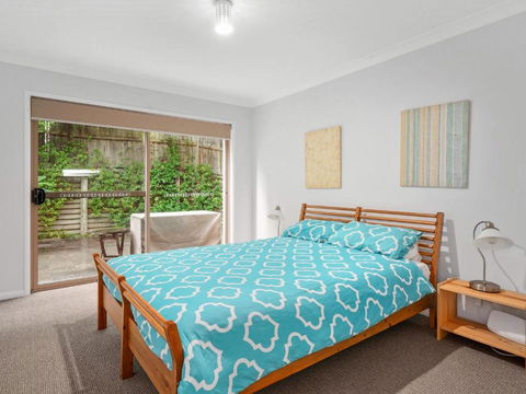 Watermark #25 25 / 4 Karla Avenue Terrigal - Darwin Holiday 1