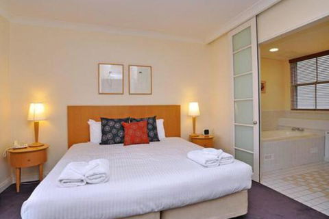 Villa Pinot Located Within Cypress Lakes - Darwin Holiday 2