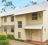 Villa Executive 2br Rose Resort Condo located within Cypress Lakes Resort nothing is more central - Darwin Holiday