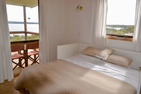 Pelican Lagoon Cabin - Darwin Holiday 3