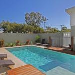 22 Sorrento Avenue Coolum Beach Linen Supplied PET FRIENDLY 500 BOND - Darwin Holiday 0
