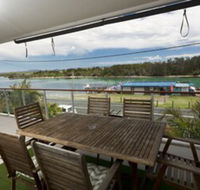 Waterline 202 - Darwin Holiday