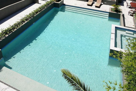 Waterline 202 - Darwin Holiday 2