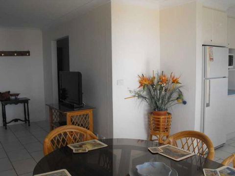 Hi Surf Unit 2 92 Head Street Forster - Darwin Holiday 1