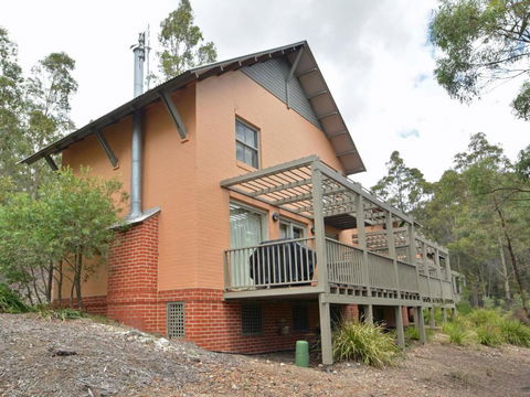 Villa Executive 2br Barbera Resort Condo Located Within Cypress Lakes Resort (nothing Is More Central) - Darwin Holiday 3