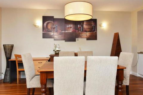 Villa 3br Vista Resort Condo Located Within Cypress Lakes Resort (nothing Is More Central) - Darwin Holiday 6