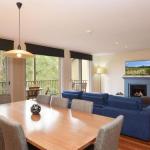 Villa 3br De Saran Resort Condo Located Within Cypress Lakes Resort (nothing Is More Central) - Darwin Holiday 0