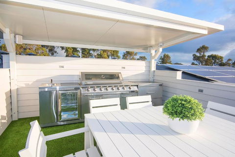 Busselton Beach House - Darwin Holiday 2
