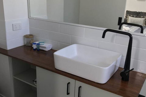 Kings Way Apartments - Darwin Holiday 6