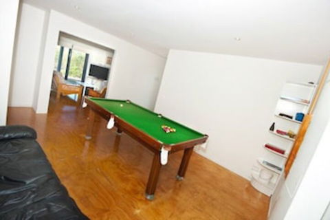 Via Nuova - Darwin Holiday 2