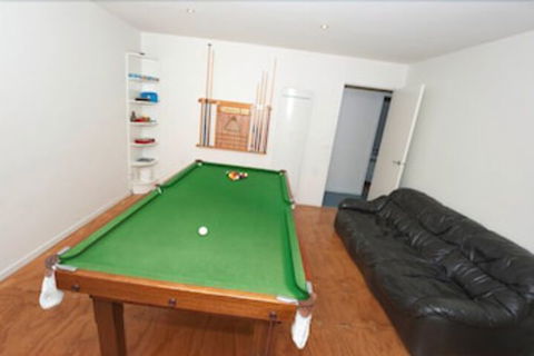 Via Nuova - Darwin Holiday 3