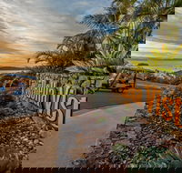 Bella Azure Ocean-view Apartment with Golf Buggy - Darwin Holiday