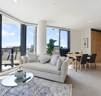 Modern Ultra Clean in the Heart of Convenience - Darwin Holiday