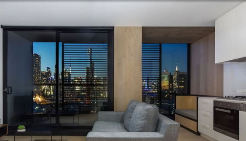 Saint Domain - Darwin Holiday 3