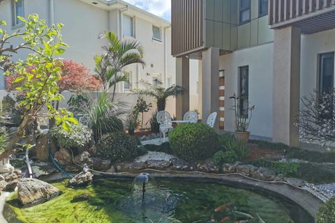 Serviced Waterfront Whole Villa - Darwin Holiday 2