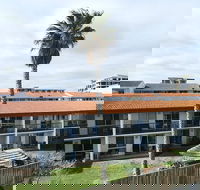 West Beach Lagoon 221 - Stylish Apartment