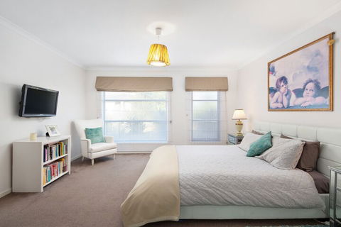 The Grampian Phillip Island - Darwin Holiday 4