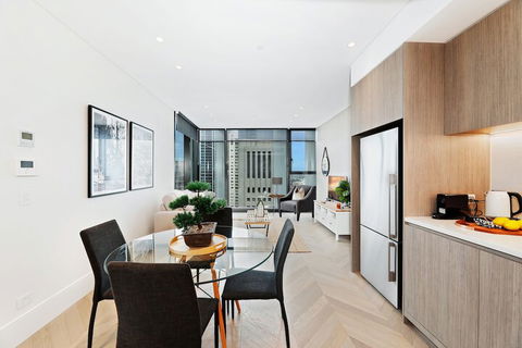 Ultra Modern Brand New CBD View - Darwin Holiday 2