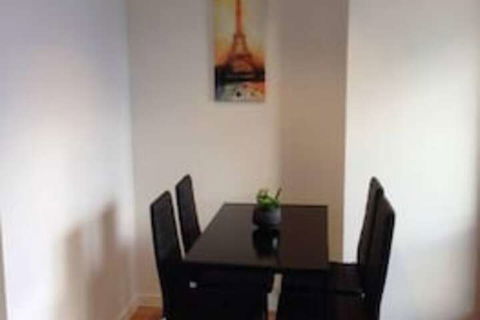 Southern Cross CBD Apartment - Darwin Holiday 3