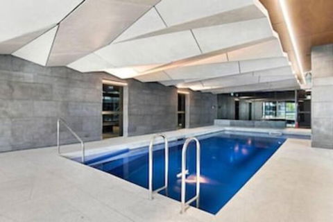 Southern Cross CBD Apartment - Darwin Holiday 0