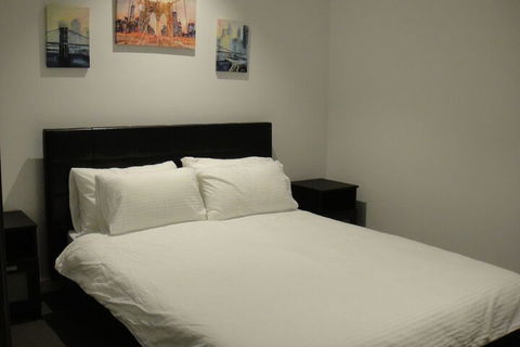 Southern Cross CBD Apartment - Darwin Holiday 6