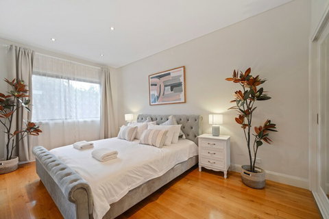 Tranquil & Spacious Home Near Shopping Mall - Darwin Holiday 4