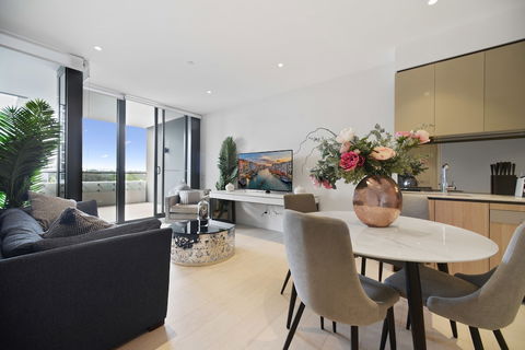 Brand New Fully Furnished Apartment Near Macquarie Centre - Darwin Holiday 1