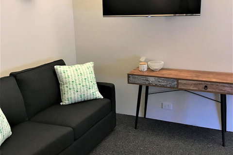 Scandi Stayz Retreat 2 - Darwin Holiday 4