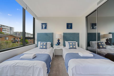 New Luxury Apartment Walking To Shops & Cinema - Darwin Holiday 0