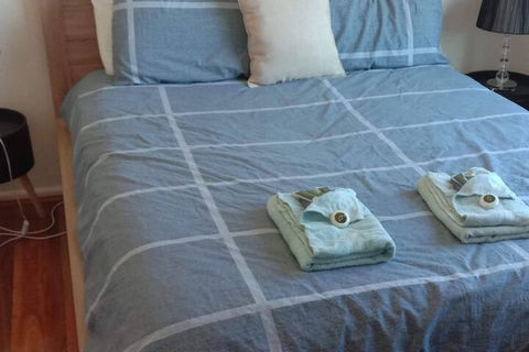 Wollongong Train Station Holiday House - Darwin Holiday 5