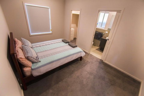 Serene Shores - Darwin Holiday 4