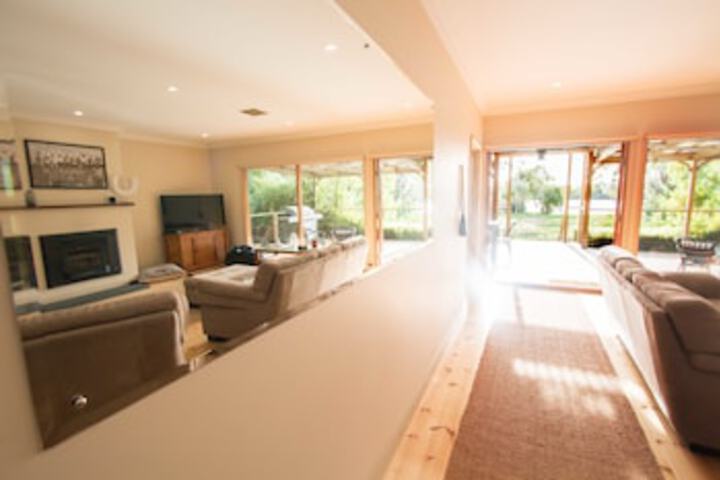 Monteith SA Darwin Holiday