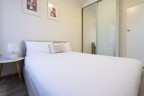 Manly Beach Escape Apartment - Darwin Holiday 2