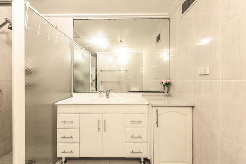 Amazing Location Cozy Stay With Parking - Darwin Holiday 5