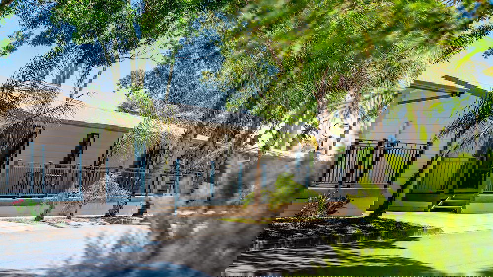 Burton SA Darwin Holiday