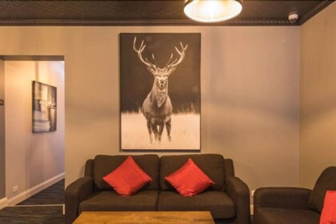 The Manhattan - Darwin Holiday 2