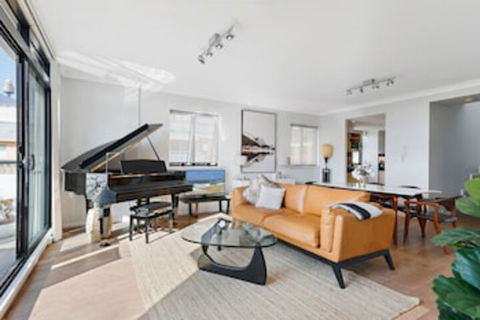 Darling Harbour Penthouse Views & Hot Tub - Darwin Holiday 0