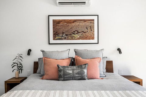 Shore Beats Work - Darwin Holiday 7