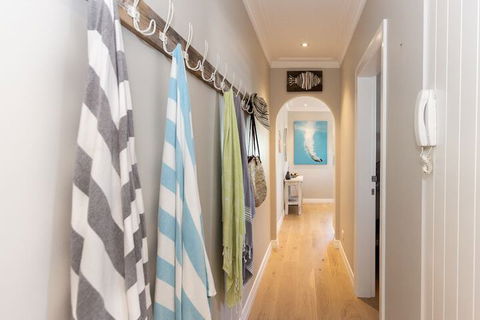 Bondi Breeze - Darwin Holiday 5