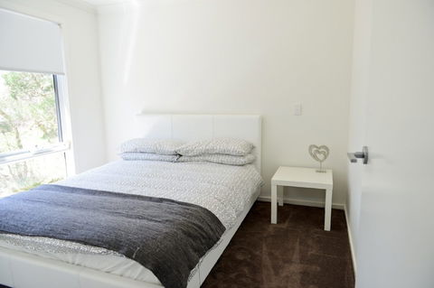 7 Gilmore Smiths Beach House - Darwin Holiday 4