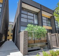 Accommodate Canberra - Parbery - Darwin Holiday