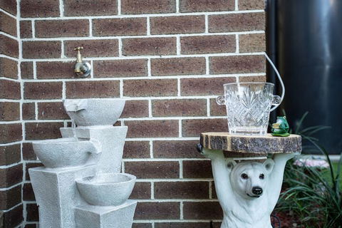 AUJOY 4 Bed Townhouse Burwood 2 - Darwin Holiday 2