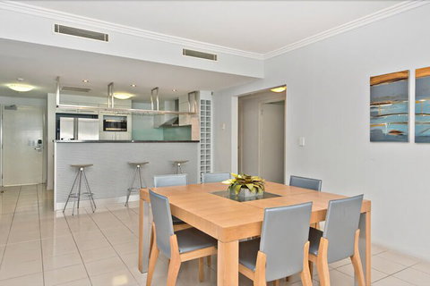 Deep Blue 8 - Darwin Holiday 3