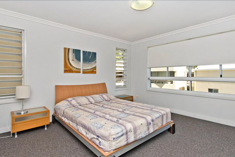 Deep Blue 8 - Darwin Holiday 4