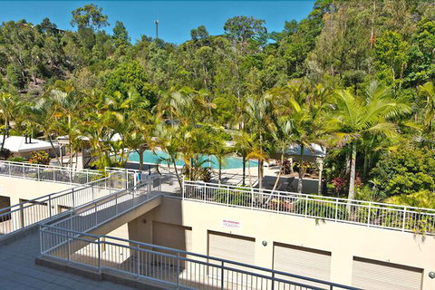 Deep Blue 8 - Darwin Holiday 6