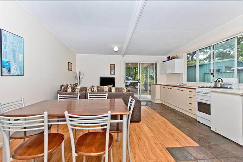 The Jetty At Cowan Cowan - Darwin Holiday 3