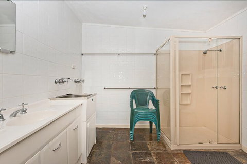 The Jetty At Cowan Cowan - Darwin Holiday 6