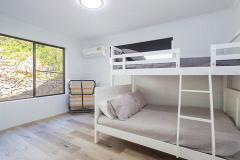 Randall Retreat 22A Randall Drive - Darwin Holiday 3