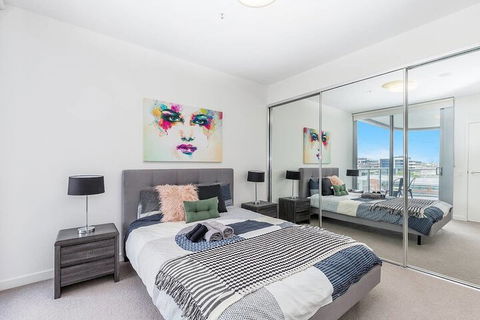 Luxury 2 Bed APT In South Brisbane + Free Parking Qsb058 - Darwin Holiday 5
