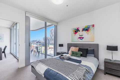 Luxury 2 Bed APT In South Brisbane + Free Parking Qsb058 - Darwin Holiday 7